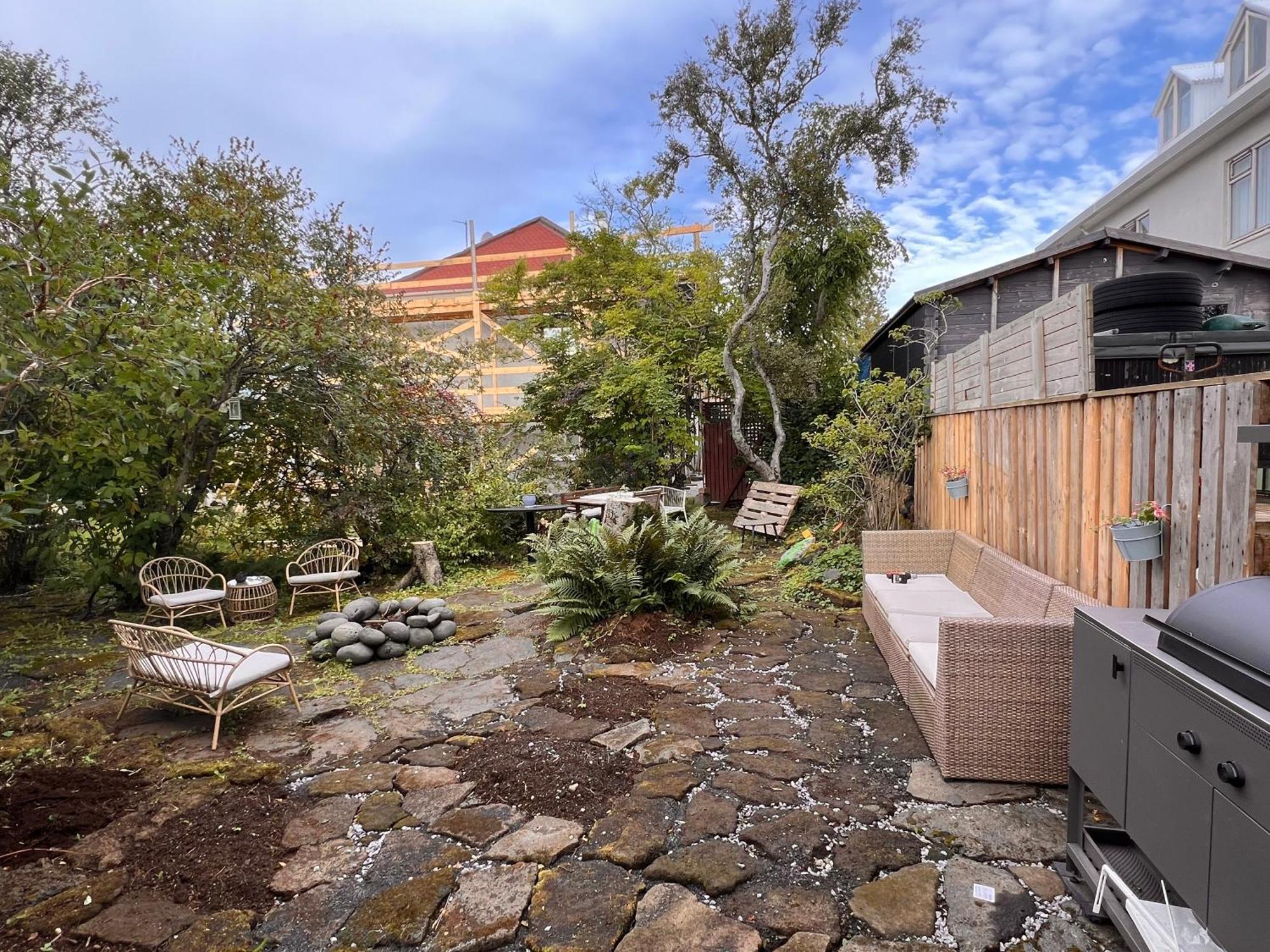 Casa Disa - Dreams, A Boutique Guesthouse In Reykjavik City'S Central Park And Botanical Garden In Laugardalur, Hot-Spring-Valley Zewnętrze zdjęcie